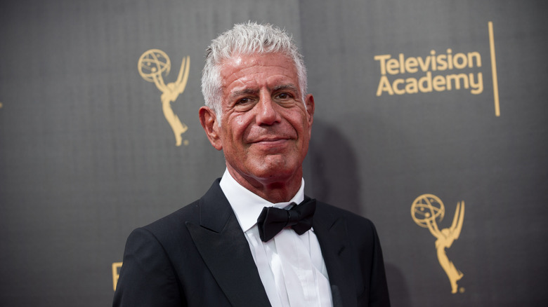 Anthony Bourdain headshot