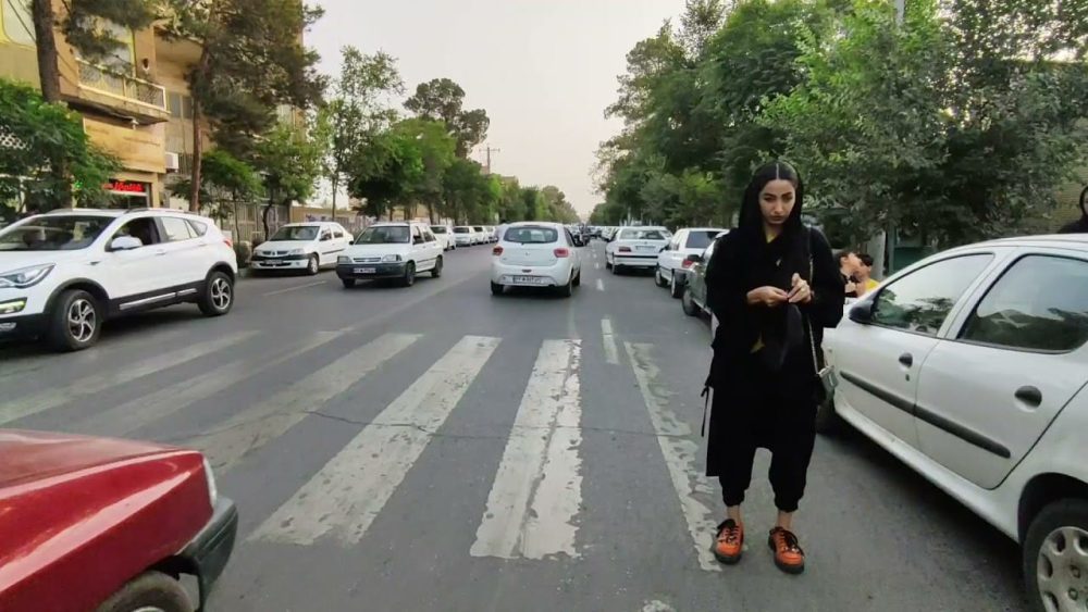 Fractured Leadership and Crushed Livelihoods: Iran’s Multiplying Crises iran-kashan-poverty