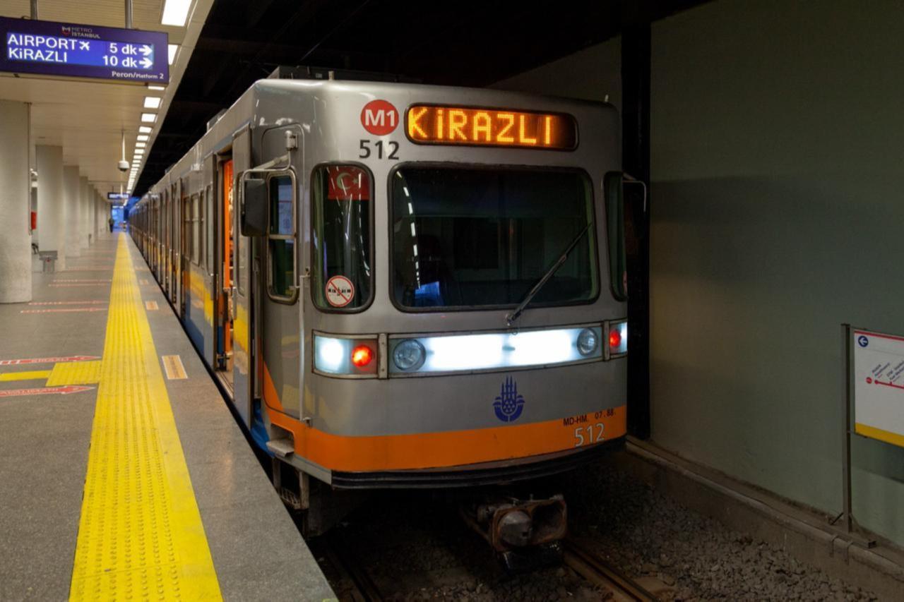 Istanbul approves $1B borrowing for 422 metro train cars