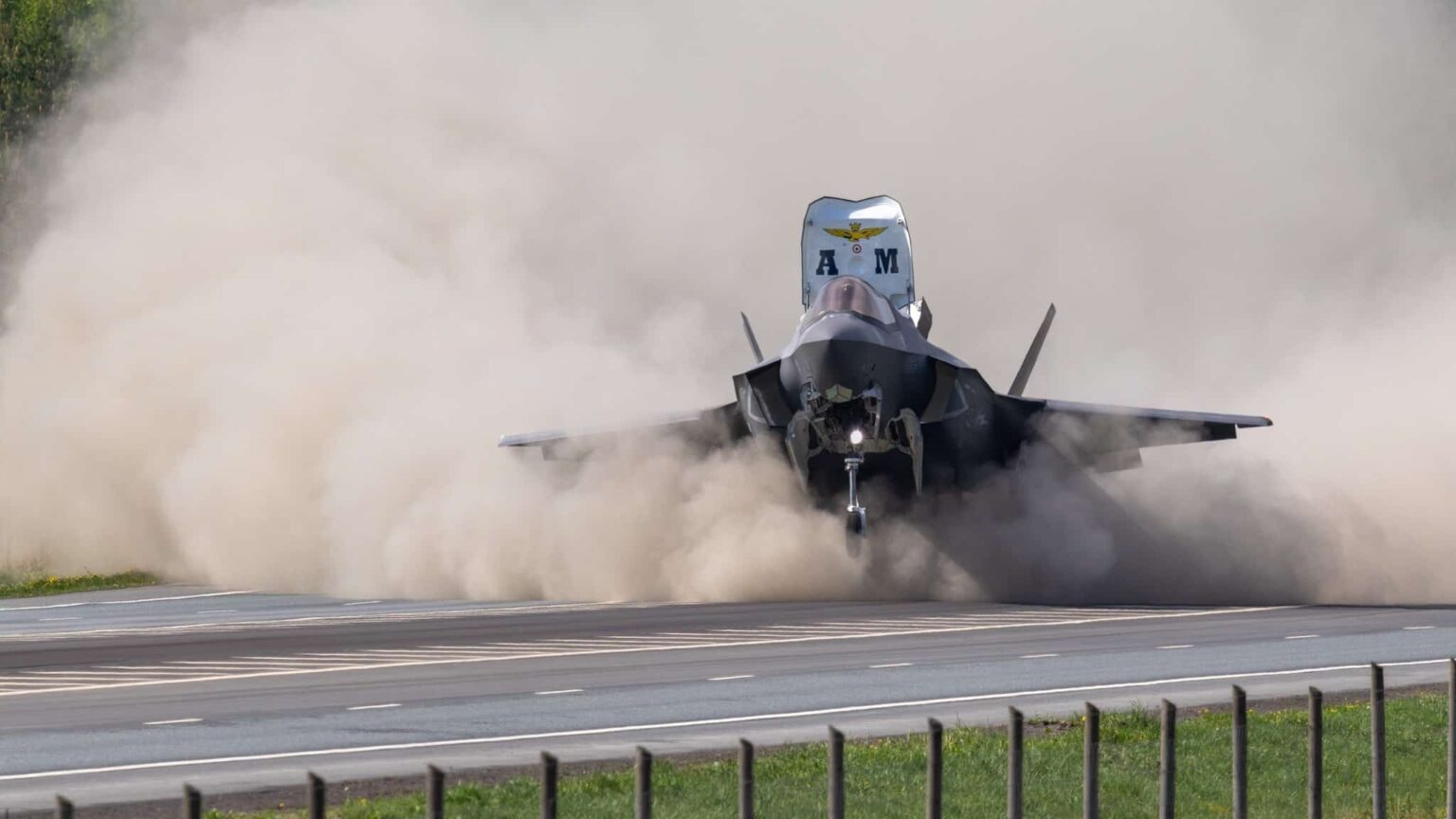 Italian F-35Bs Conduct Highway Operations in Finland Italian F-35Bs Conduct Highway Operations in Finland