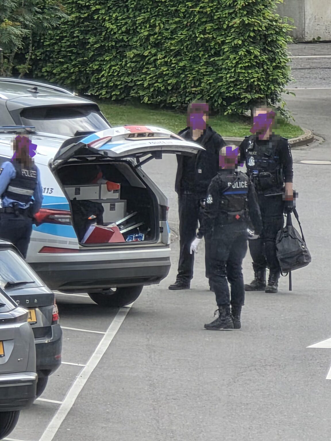 Police making more arrests across Luxembourg as certain crimes spike—are you guys noticing more patrols in your towns?🚨🚔 Police making more arrests across Luxembourg as certain crimes spike—are you guys noticing more patrols in your towns?🚨🚔