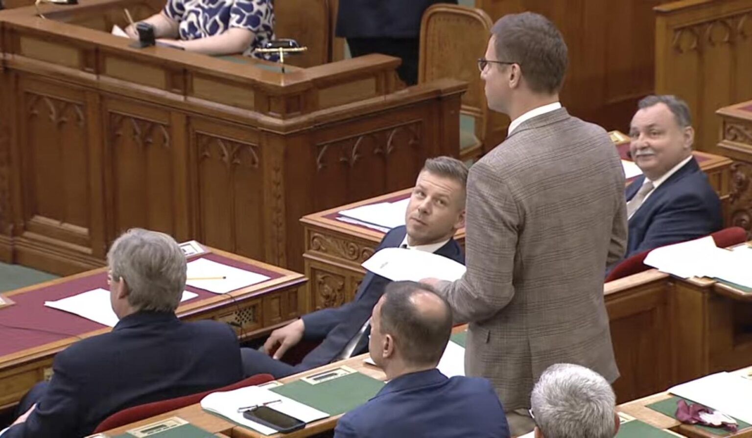 MP changed places with Kapitány István so that he could listen closely to his child's godfather