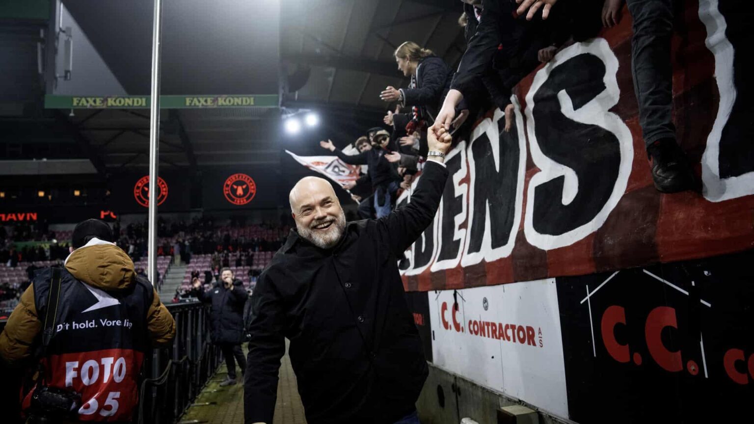 Anders Holch Povlsen scores DKK 917 million on luxury jets to the top of the government