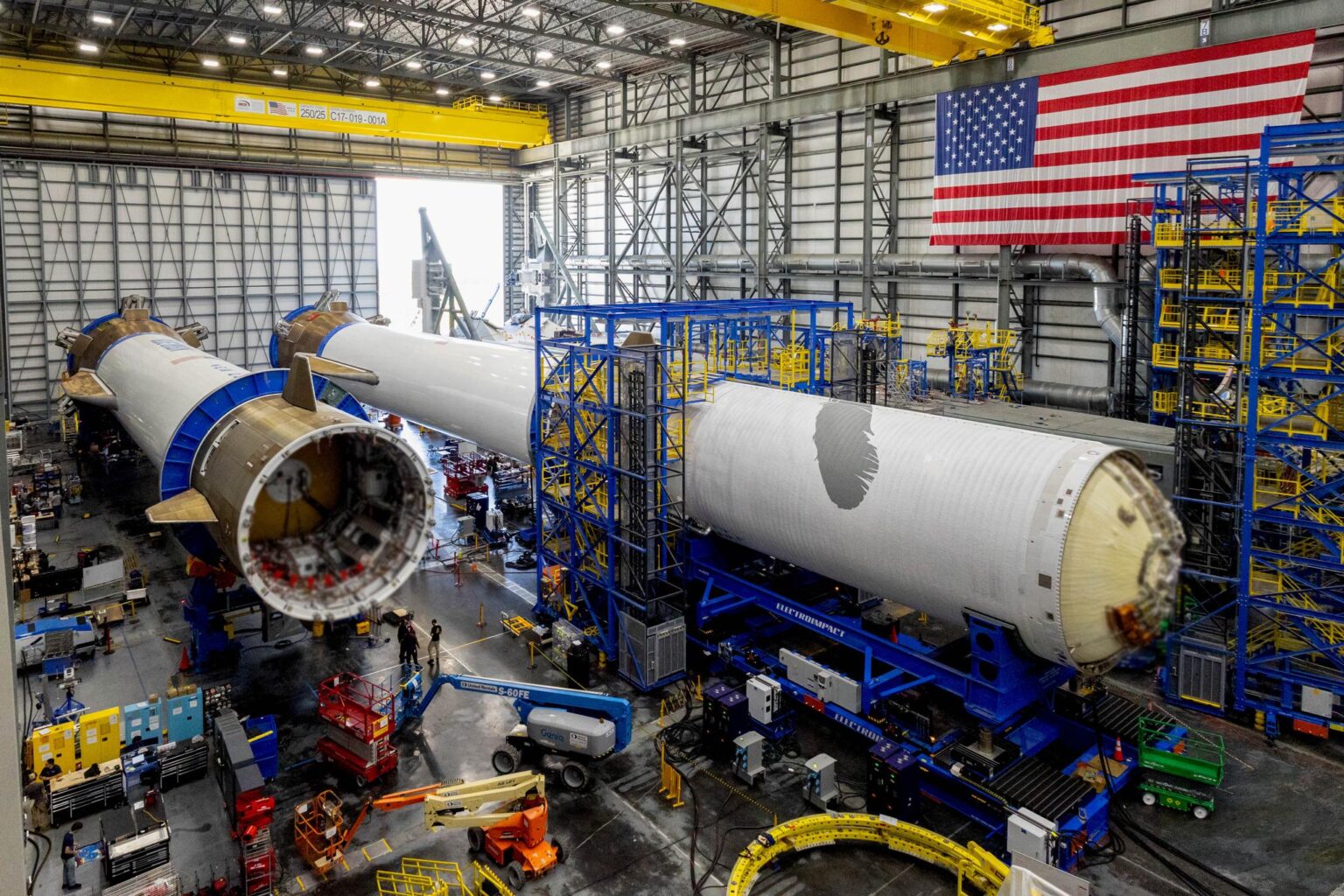 Blue Origin readies New Glenn rocket to launch 48 Amazon Leo satellites after FAA clearance