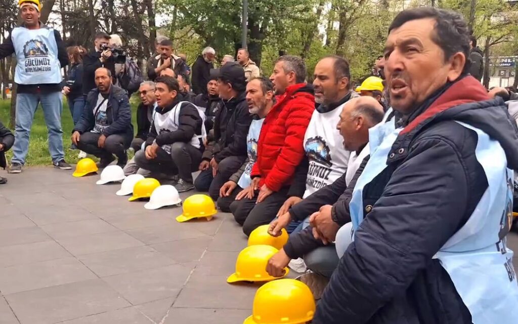 Doruk Maden workers, who went on strike and marched to Ankara because their salaries were not paid a month ago, announced that their salaries were not paid even though 3 ministers gave guarantors, and that is why they will march to Ankara on June 1.