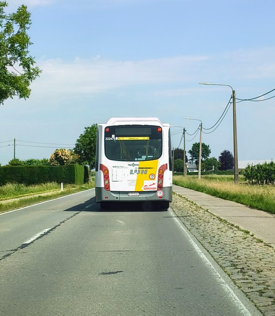 How long do scheduled buses last? How long do scheduled buses last?