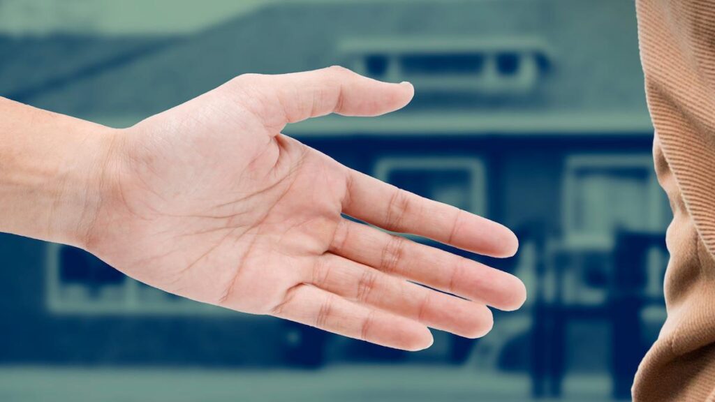 Woman's internship was stopped because she didn't want to shake hands: Now the Supreme Court rules that it is against the law