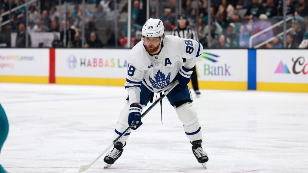 Viaplay extends NHL rights in Sweden for five years Viaplay extends NHL rights in Sweden for five years