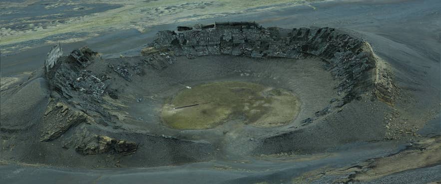 Hrossaborg crater as it appears in the movie Oblivion in Iceland Hrossaborg crater as it appears in the movie Oblivion in Iceland
