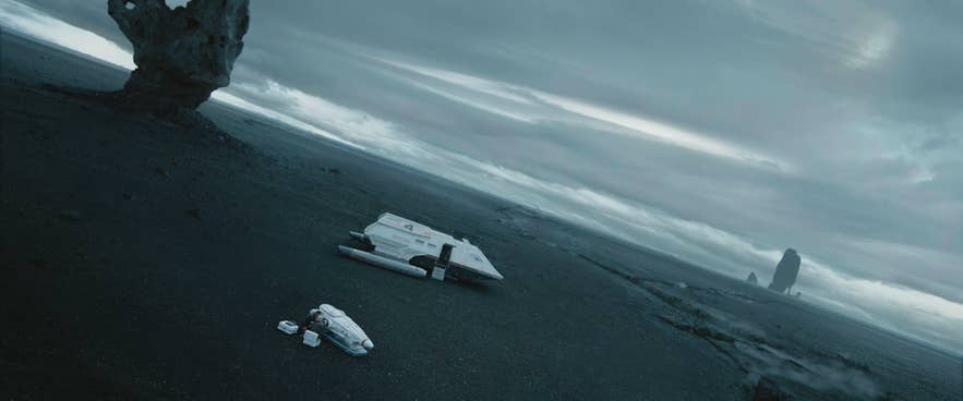 Diffusing a torpedo on Reynisfjara beach in the movie Star Trek: Into Darkness Diffusing a torpedo on Reynisfjara beach in the movie Star Trek: Into Darkness