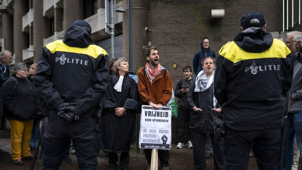 Ombudsman warns: Right to demonstrate increasingly under pressure