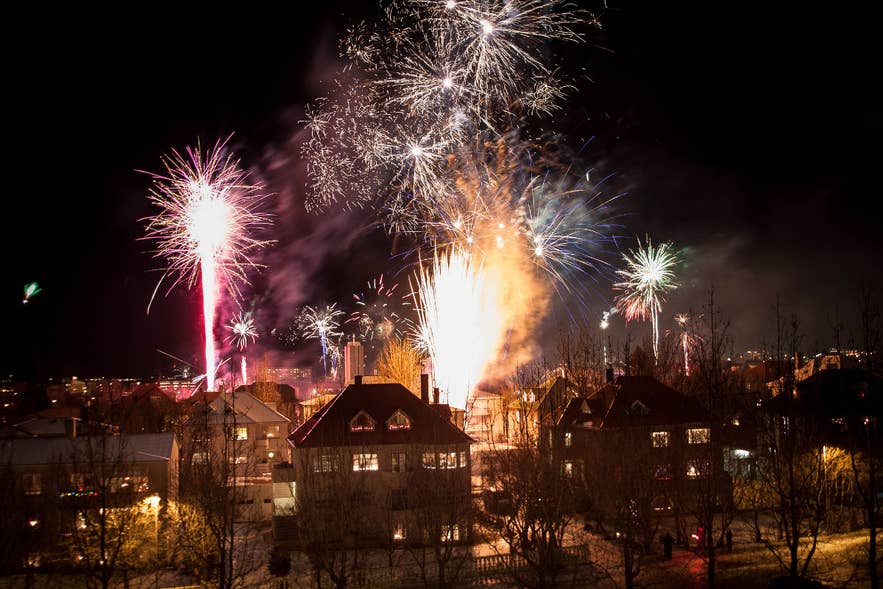 Reykjavík fireworks on New Year's Eve, picture by Jonathan Hood Reykjavík fireworks on New Year's Eve, picture by Jonathan Hood
