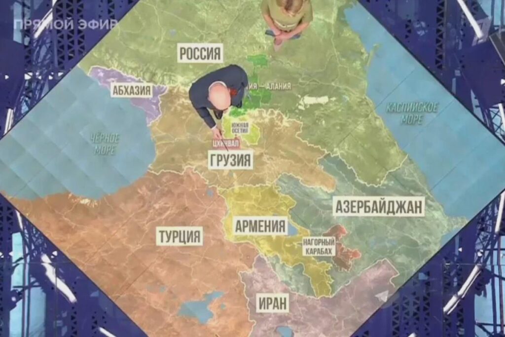 Nagorno Karabakh separated from Azerbaijan, as shown in Russian state TV "Первый канал", 06.05.2026. Notice Abkhazia and South Ossetia are also separated from Georgia.