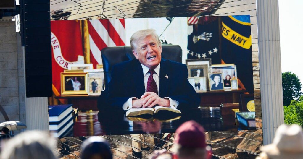 Trump Treated His Evangelical Supporters Like Dogs This Weekend — The president went golfing instead of attending a nine-hour prayer festival on Sunday. Trump Treated His Evangelical Supporters Like Dogs This Weekend -- The president went golfing instead of attending a nine-hour prayer festival on Sunday.
