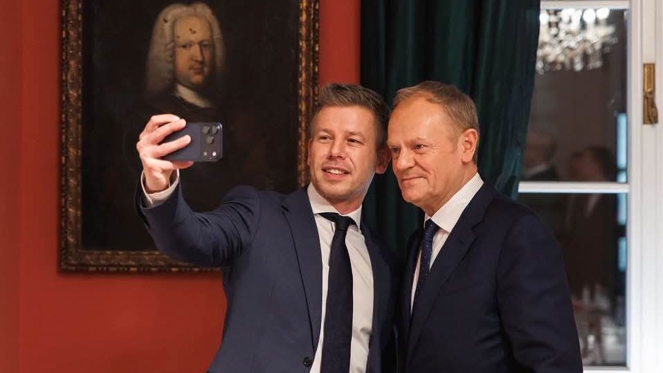 Péter Magyar Visits Poland for Post-Orbán Reset with Donald Tusk Péter Magyar Visits Poland for Post-Orbán Reset with Donald Tusk