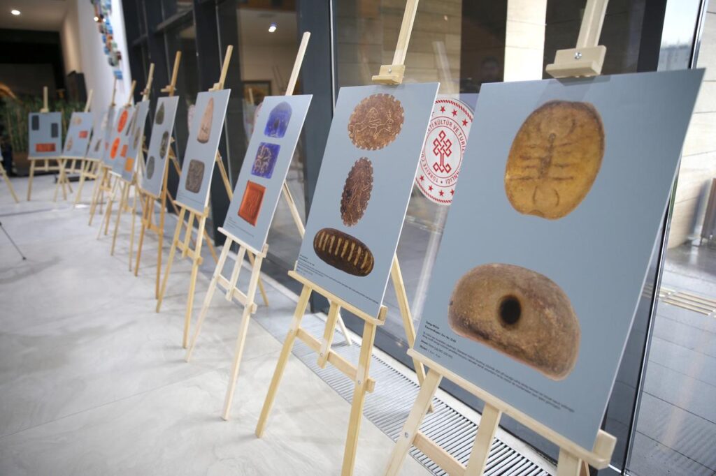 Photos of ancient seals reveal Mesopotamian, Persian traces in eastern Türkiye Photos of ancient seals bearing Mesopotamian and Persian influences are displayed at an exhibition at Erzurum Museum in eastern Türkiye. (AA Photo)