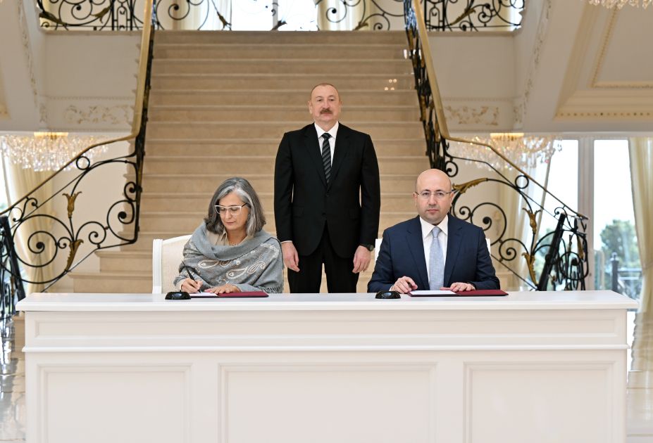 Azerbaijan, UN-Habitat sign Letter of Intent on utilizing Baku WUF13 operational standards
