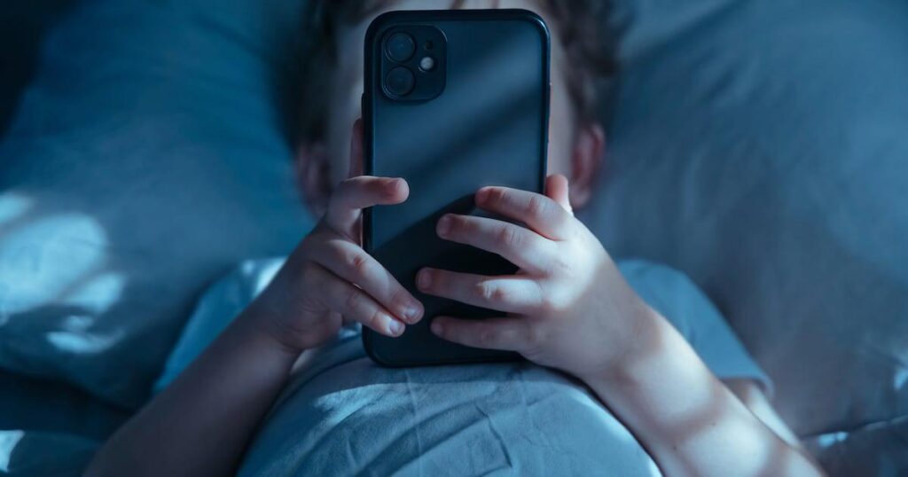 Children now ‘struggle to grasp basic concepts’: Teachers’ views on screen time