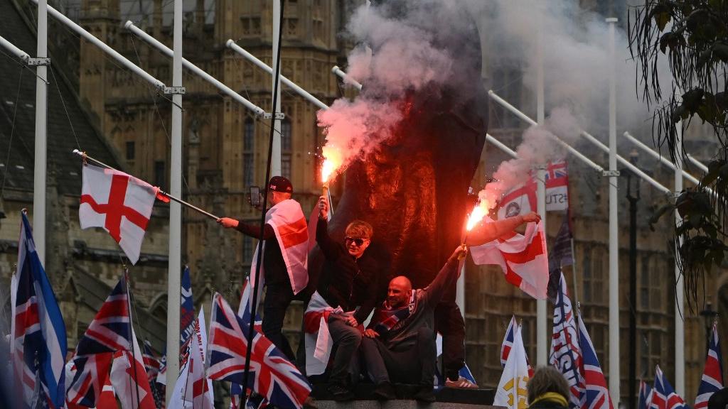 MPs question lack of action on hate speech at Tommy Robinson's anti-Muslim rally