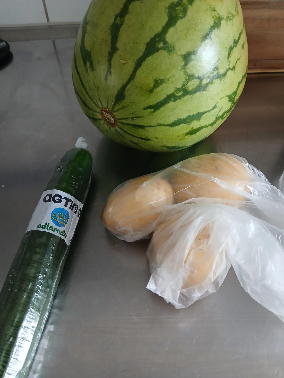 Tried the neighborhood store for the first time! Tried the neighborhood store for the first time!