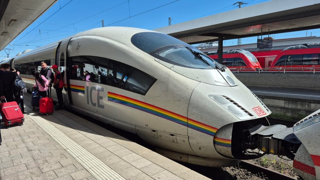 ICE 3 Rainbow spotted in Nuremburg Hbf and Frankfurt Hbf on 02/05/2026