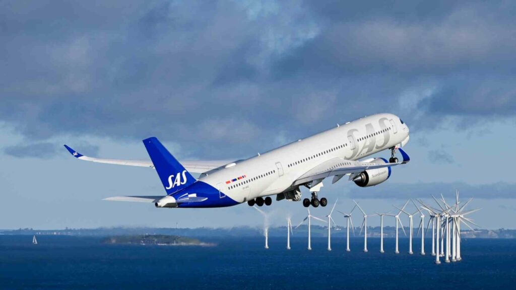 Sweden Announces 500 Million Kronor Air Ticket Subsidy SAS photo by Kasper Meldgaard