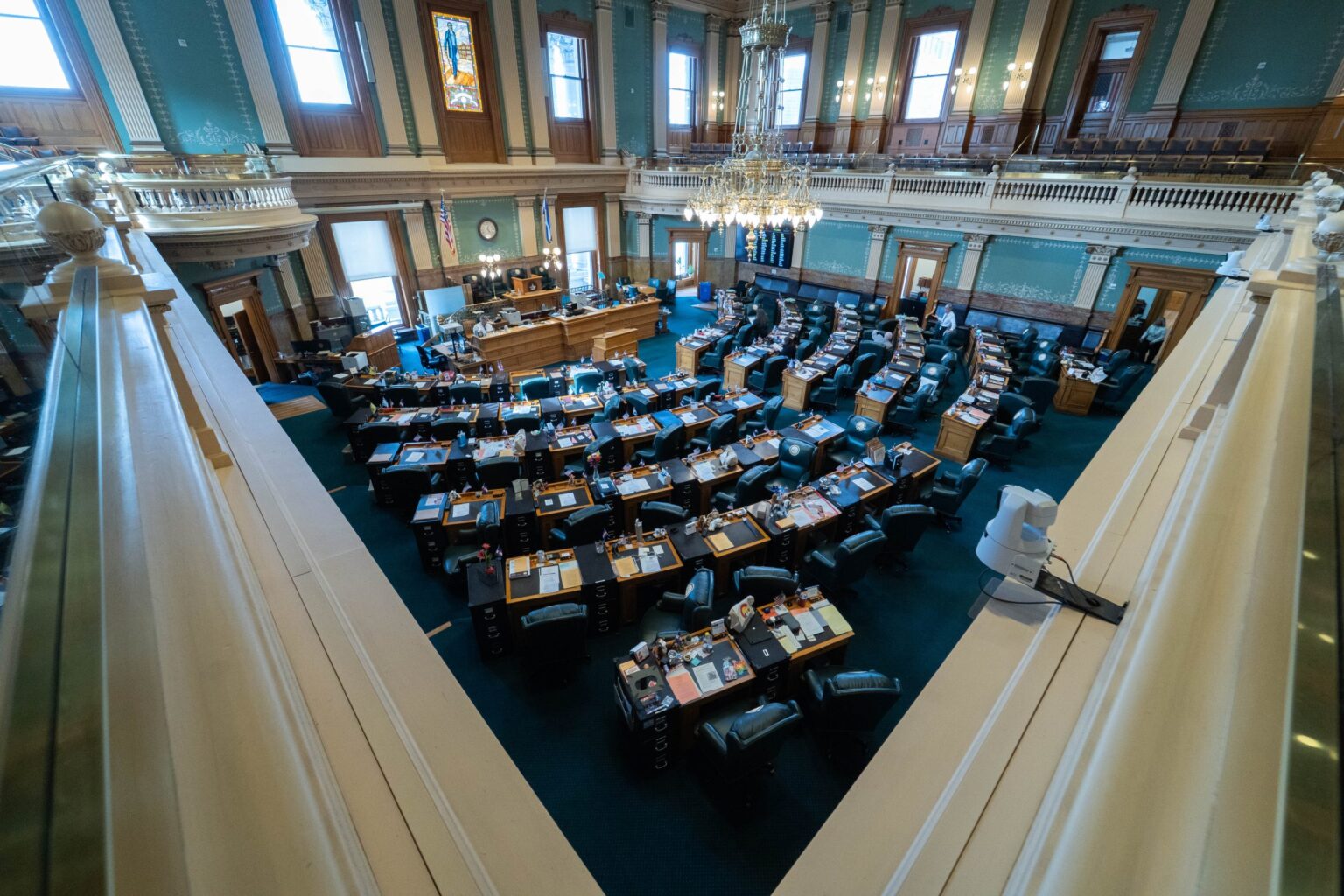 Swipe fees, AI and other bills Colorado businesses are cheering or fearing