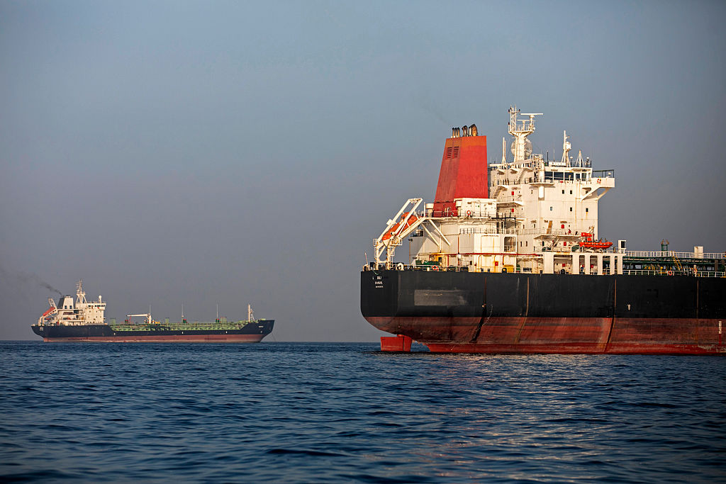 Iran in Talks With Oman Over Permanent Toll System for Hormuz Iran in Talks With Oman Over Permanent Toll System for Hormuz