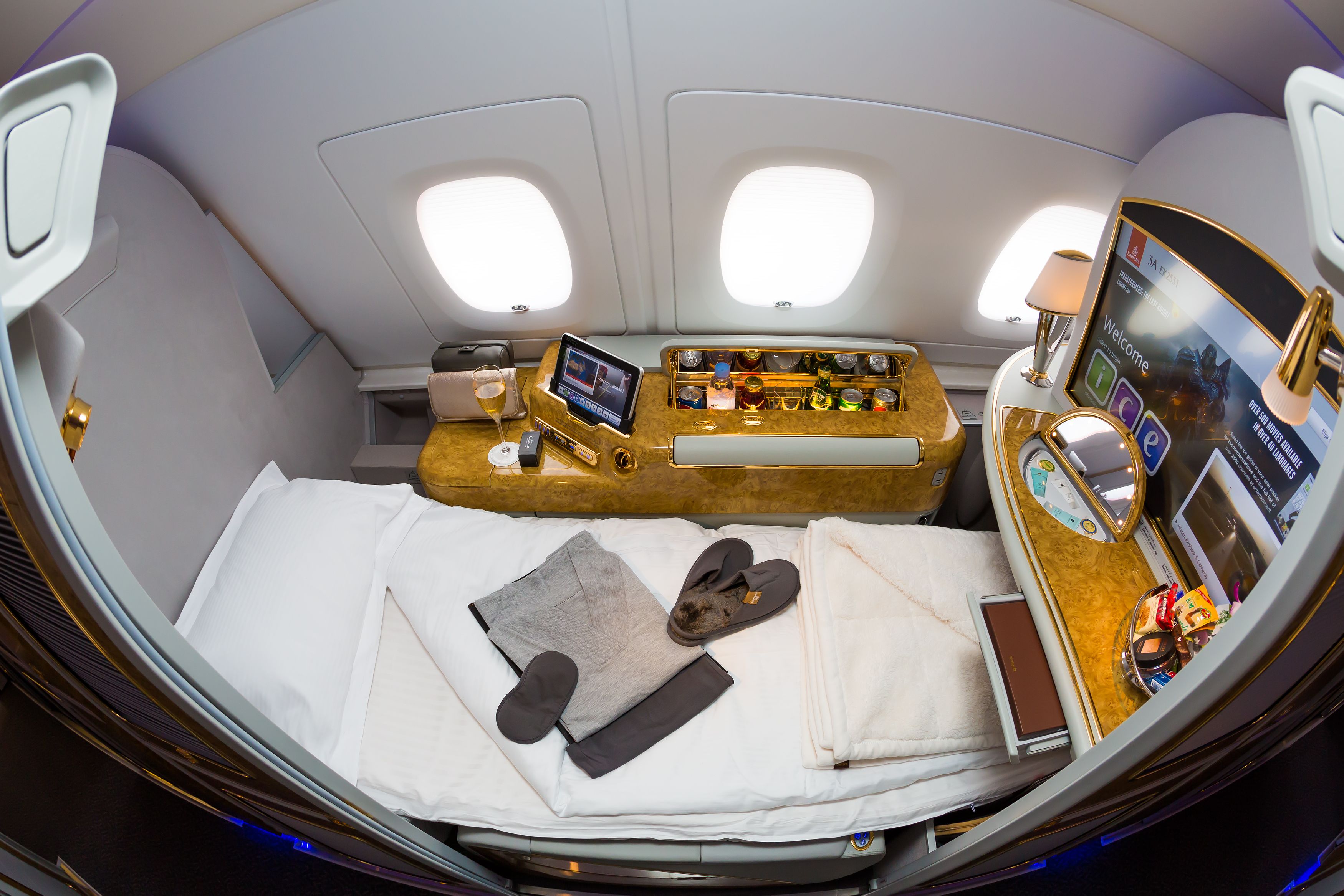 Emirates Amenities