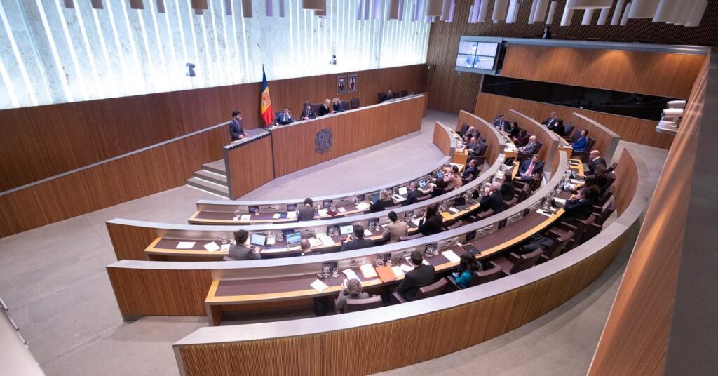 Frontal rejection of the majority for the councilors to have access to information from the AREB and the AFA Frontal rejection of the majority for the councilors to have access to information from the AREB and the AFA