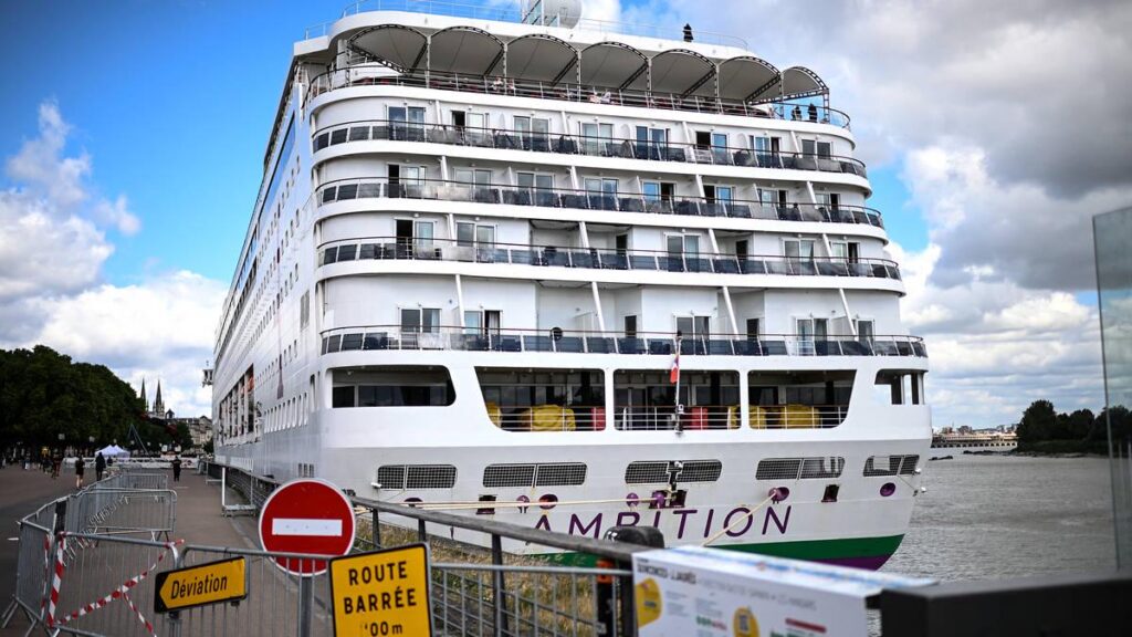 Hundreds of Brits trapped on cruise ship after passenger dies and dozens fall ill following suspected norovirus outbreak |