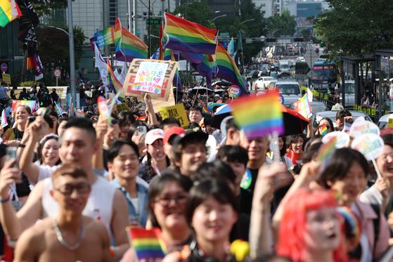 Human rights commission to attend both queer festival, anti-LGBTQ rally