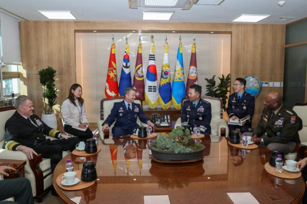 The Duet of Command: Key Operational Issues for OPCON Transfer
