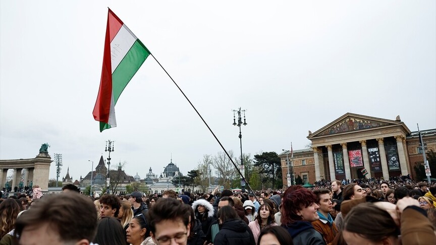 EU unlocks billions in funds for Hungary after reform progress under new government logo