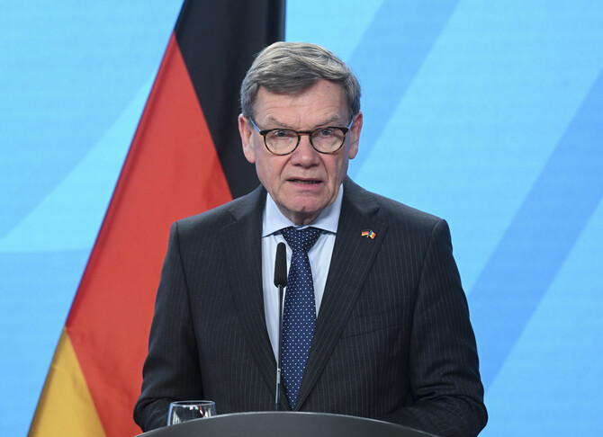 Germany: Lebanon must not become war zone where civilians pay price logo