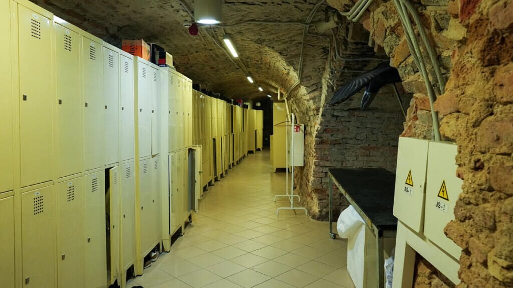 Drone alert sends Lithuanians to bunkers Drone alert sends Lithuanians to bunkers