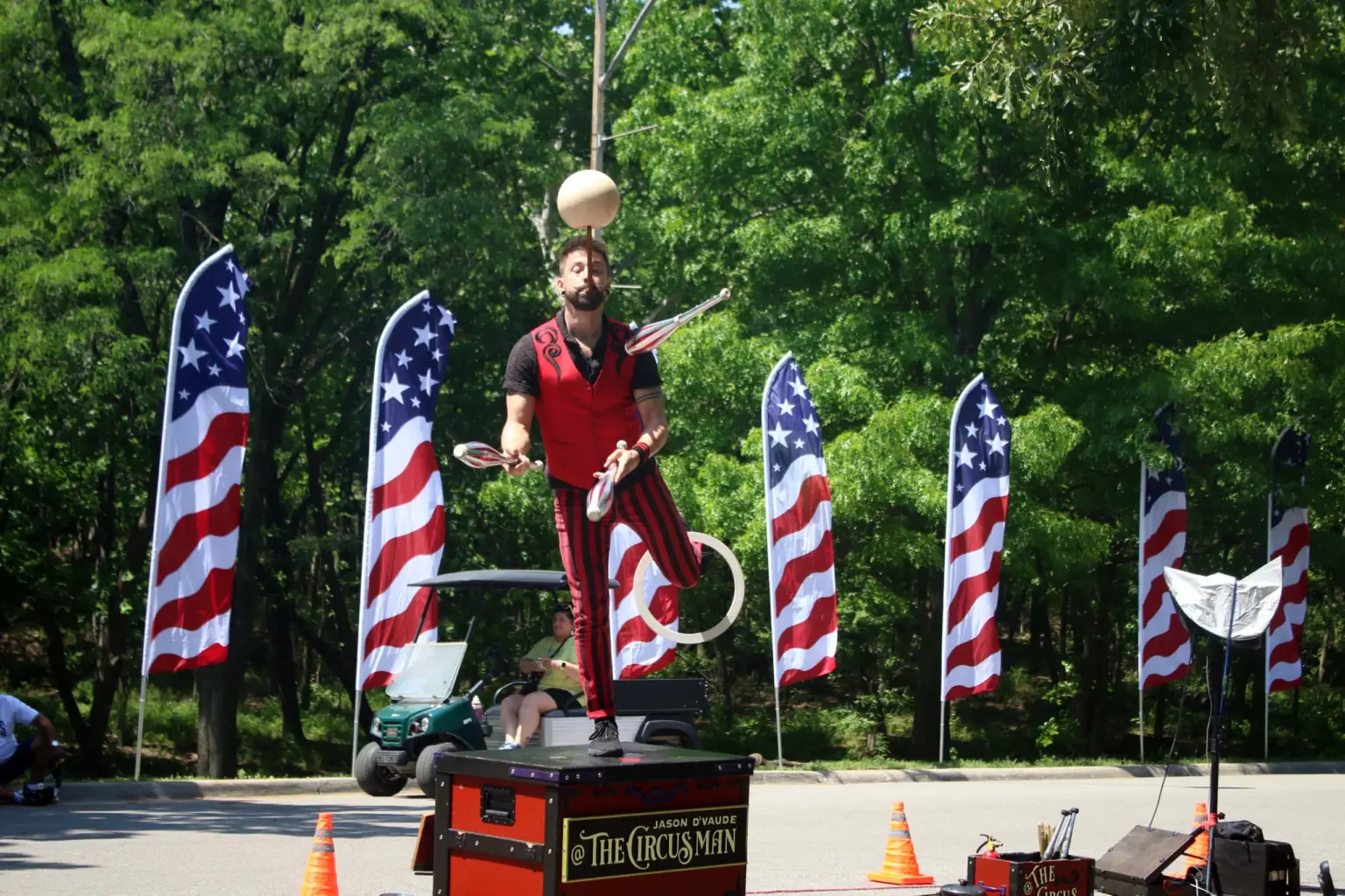 Turkey Creek Festival draws thousands to Merrian on sunny day Turkey Creek Festival draws thousands to Merrian on sunny day