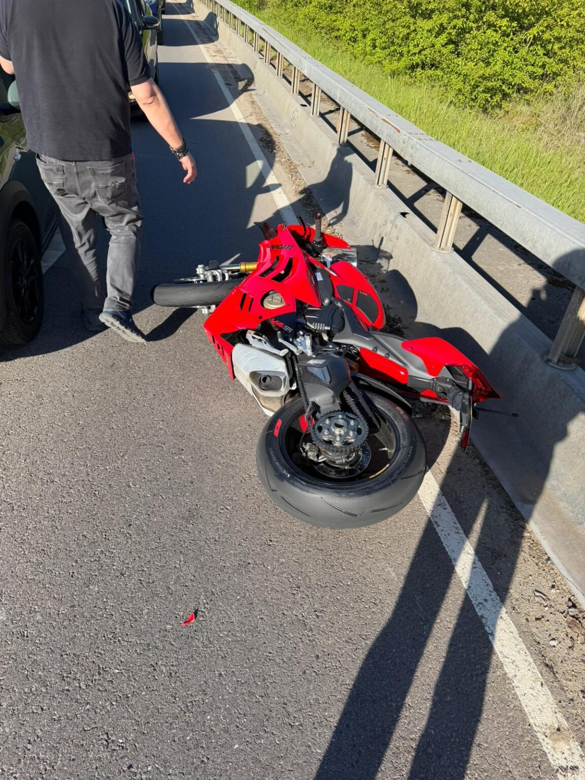 Ducati Panigale V4S accident near Esch/Foetz — hoping rider is okay Ducati Panigale V4S accident near Esch/Foetz — hoping rider is okay