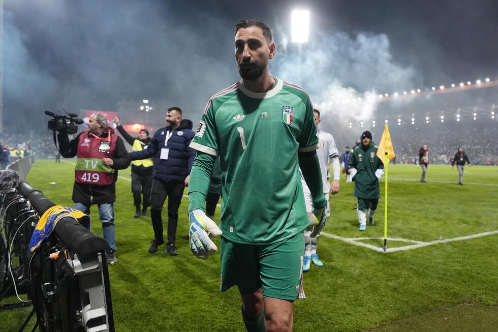 Italy fails to qualify for 3rd straight World Cup with shootout loss in Bosnia Italy fails to qualify for 3rd straight World Cup with shootout loss in Bosnia