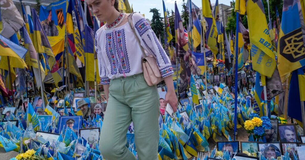 Ukrainian protesters in Kyiv urge veto of a bill families fear could declare missing soldiers dead Ukrainian protesters in Kyiv urge veto of a bill families fear could declare missing soldiers dead