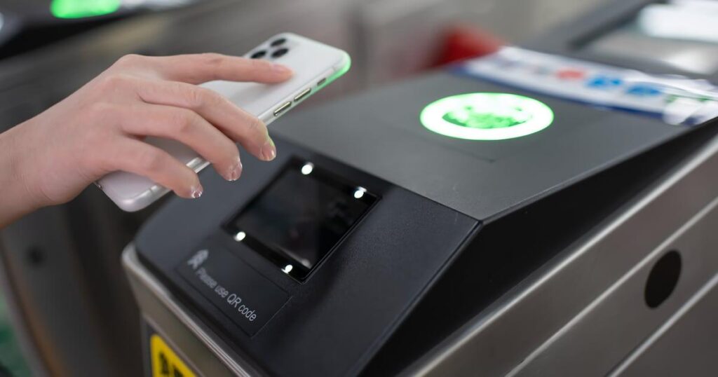 IT project to allow bank cards to be used on public transport set to run €41m over budget