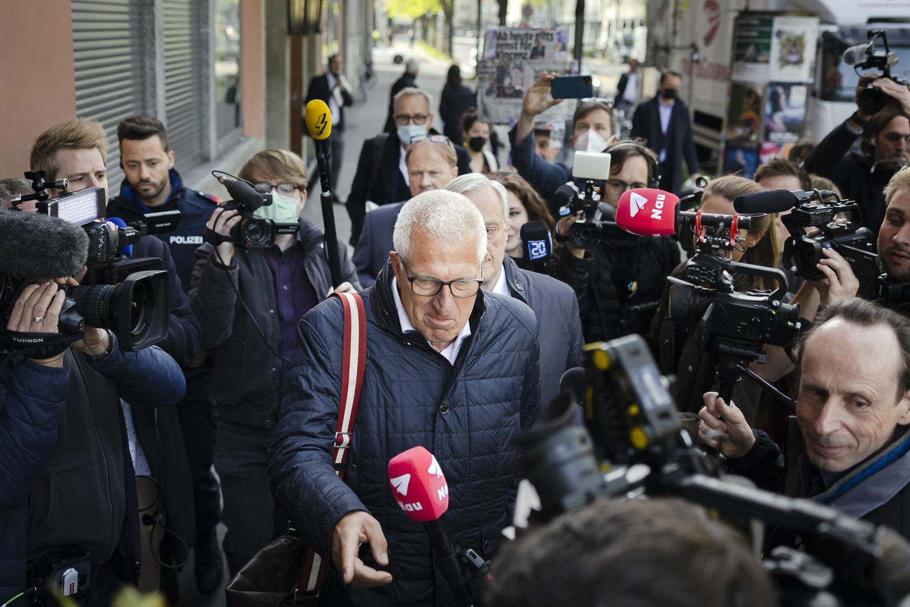 Pierin Vincenz attends court