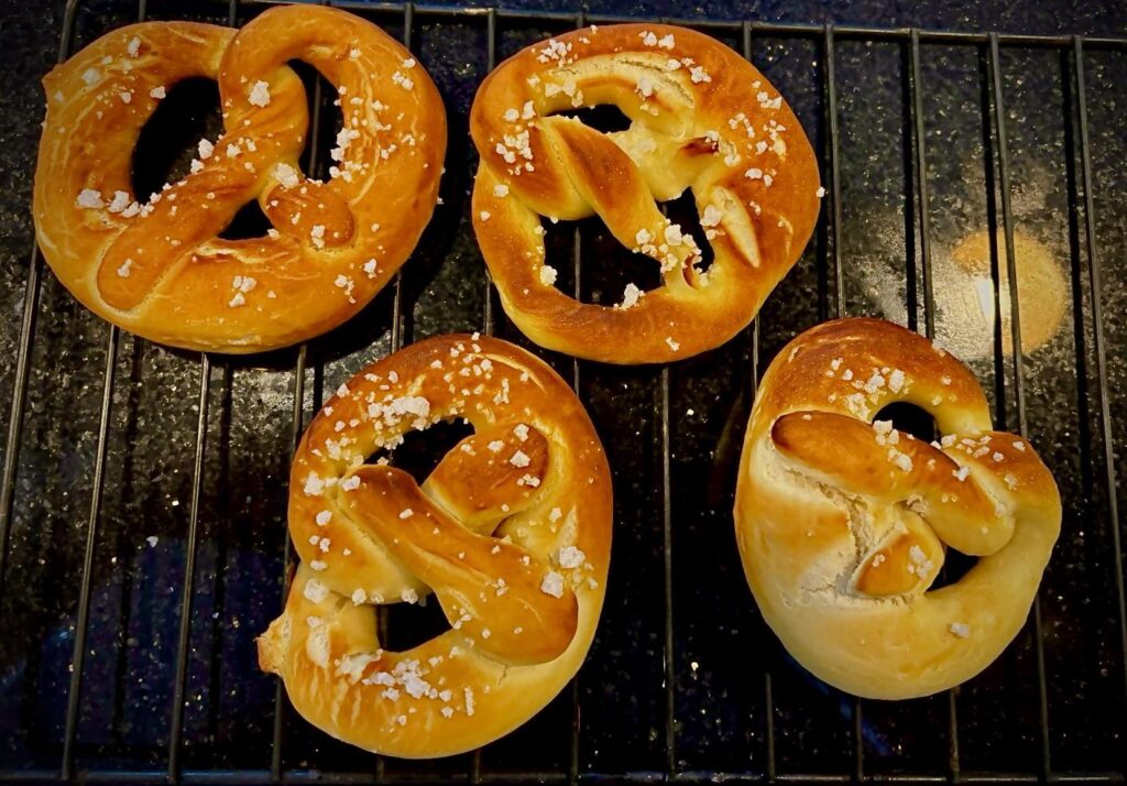 Hello! Hello, Made Pretzels at Home, Suggestions Please! Hello! Hello, Made Pretzels at Home, Suggestions Please!