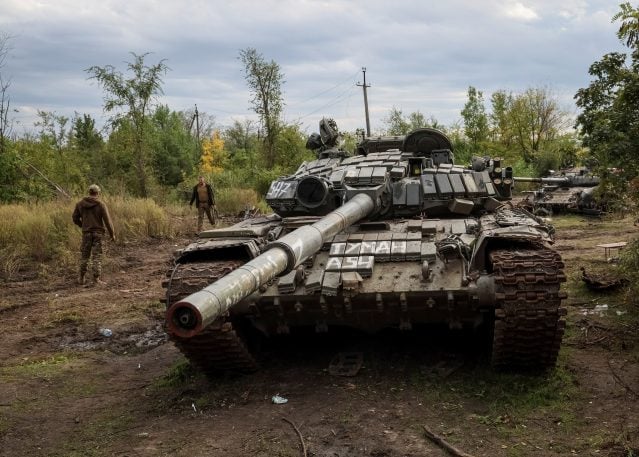 Russia delivers nuclear warheads to Belarus, escalating NATO tensions Russia delivers nuclear warheads to Belarus, escalating NATO tensions