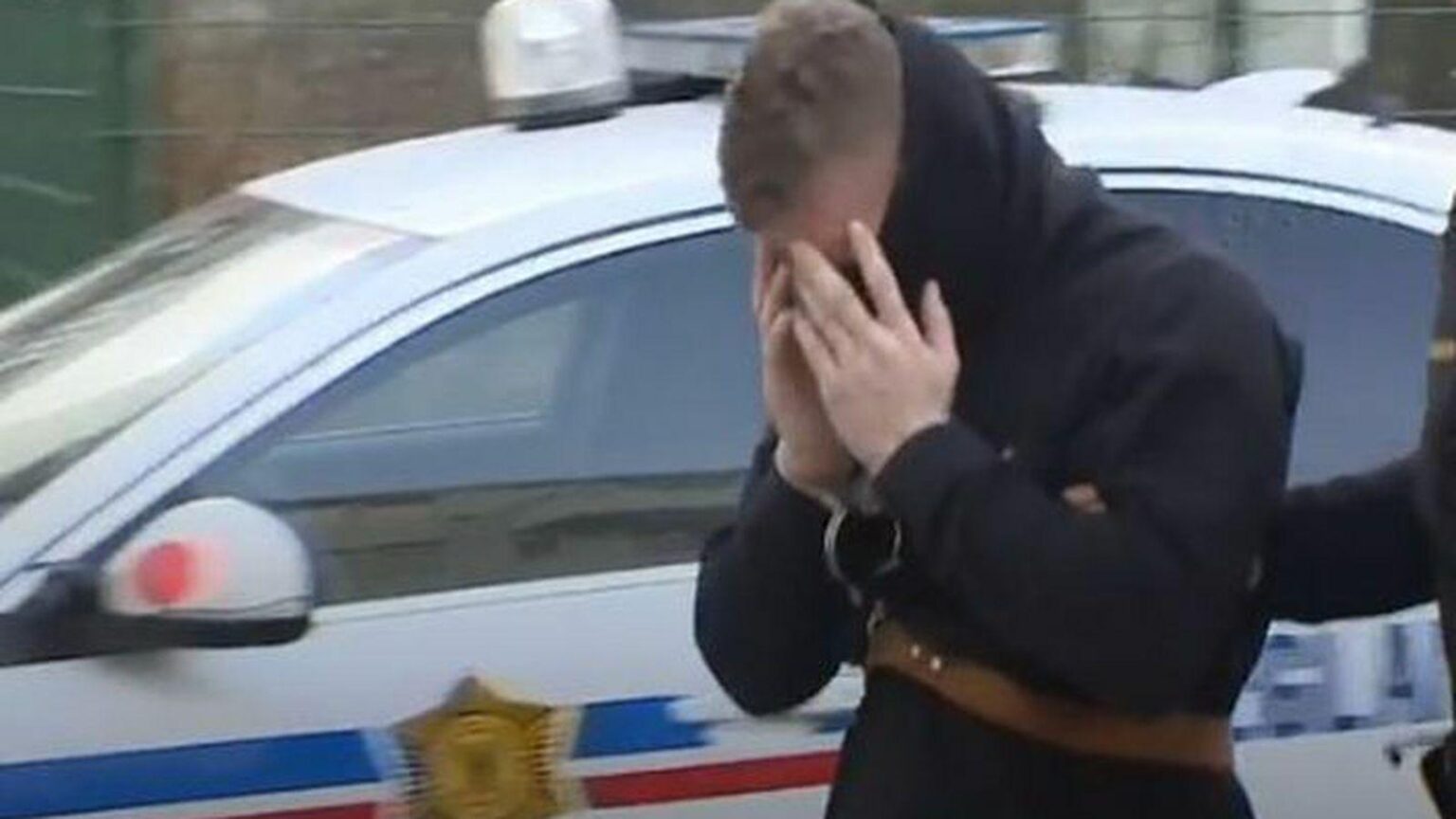 Thought he could take a fifteen-year-old girl on board – Vísir Thought he could take a fifteen-year-old girl on board - Vísir
