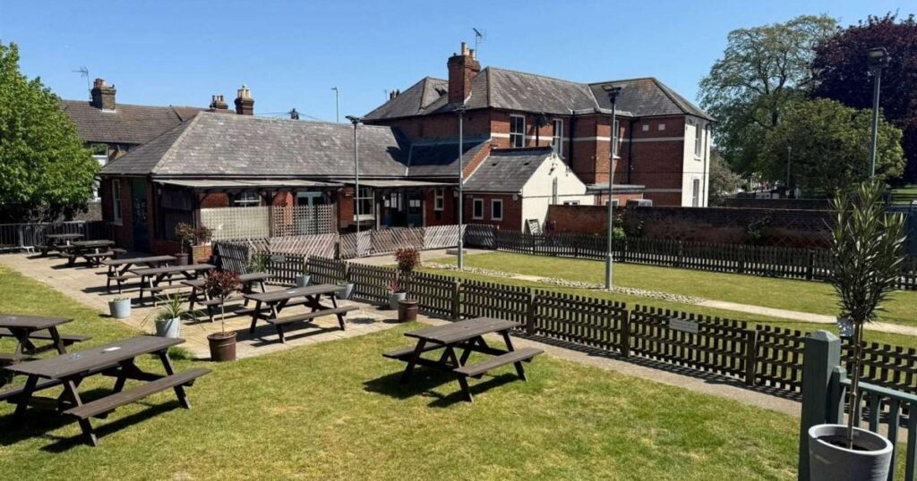 Pub considers banning ‘feral’ kids causing chaos while parents look the other way