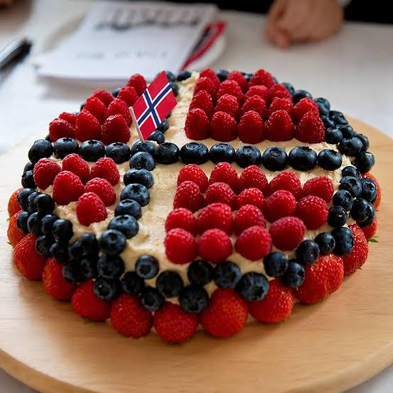 My favorite country. Happy birthday Norway! ❤️🇳🇴