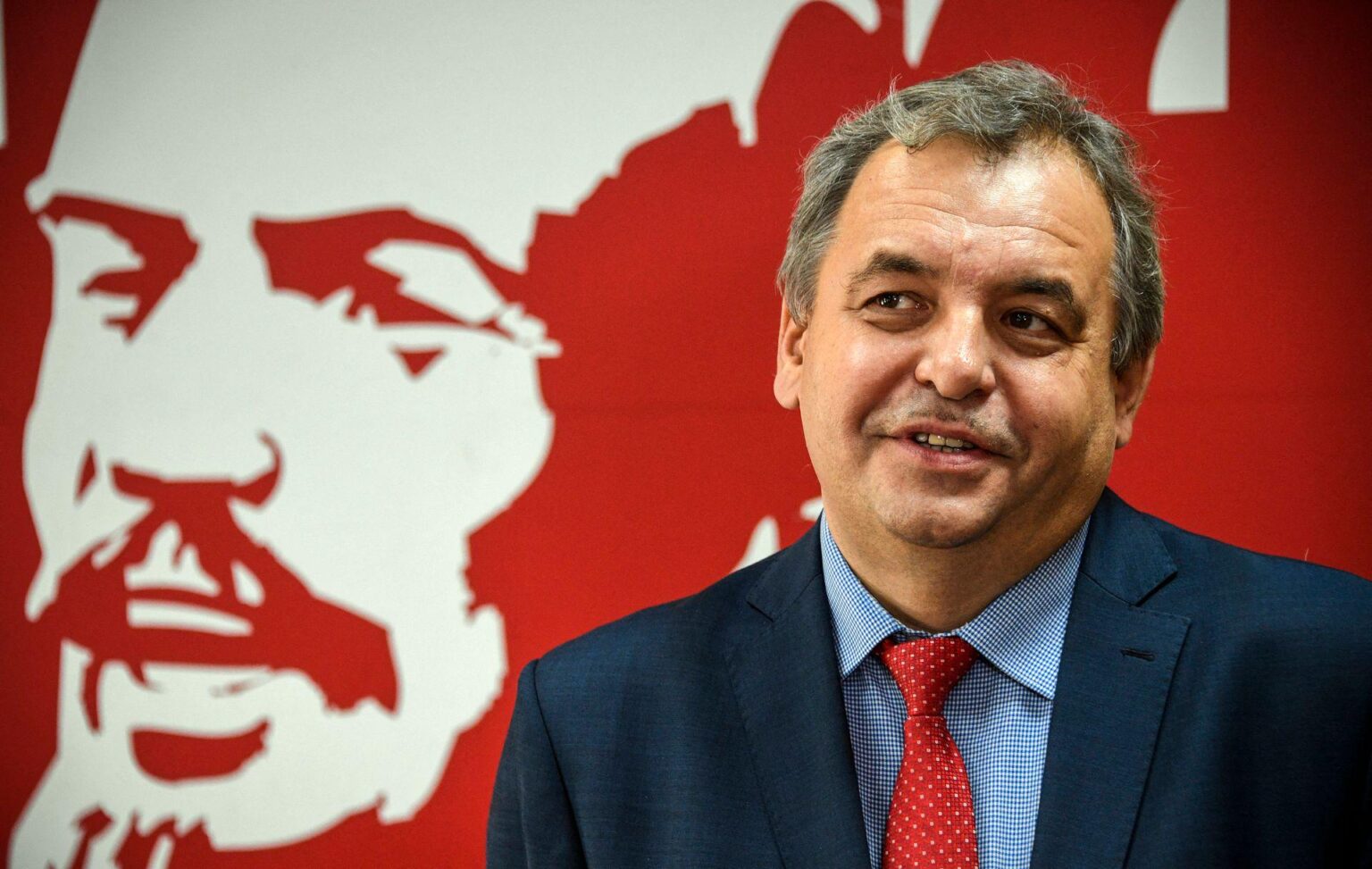Russian lawmaker raises alarm about economy, calls for end to war in Ukraine