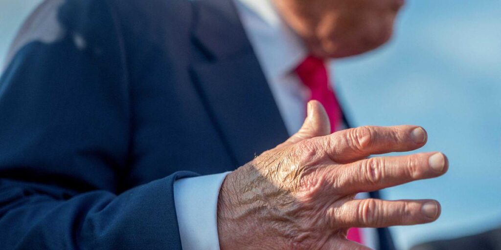 'You're an idiot': White House lashes out at CNN for reporting on Trump's 'advanced age'