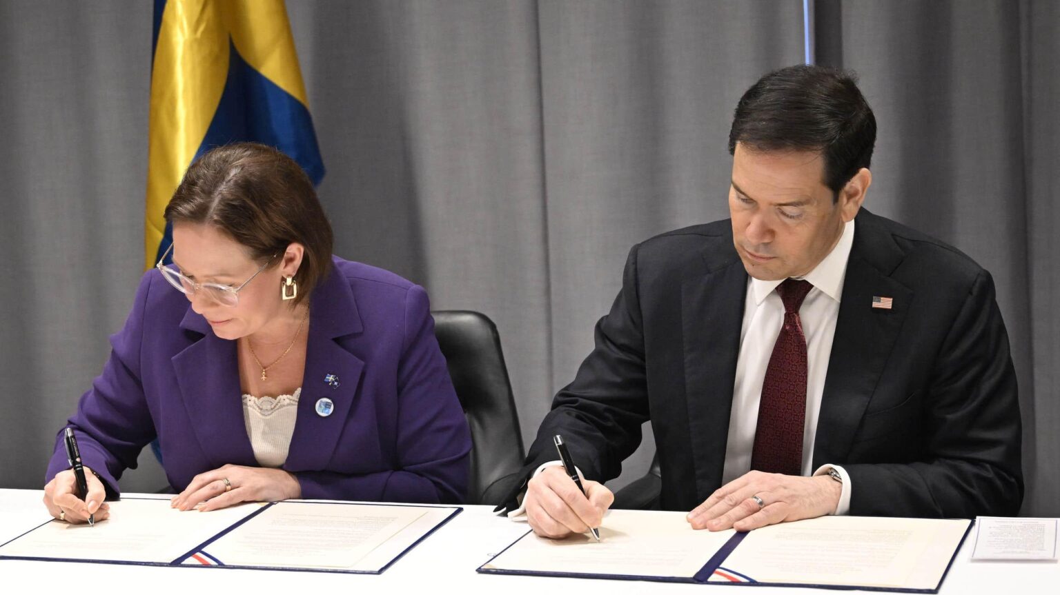Sweden and the USA have signed a cooperation agreement Sweden and the USA have signed a cooperation agreement